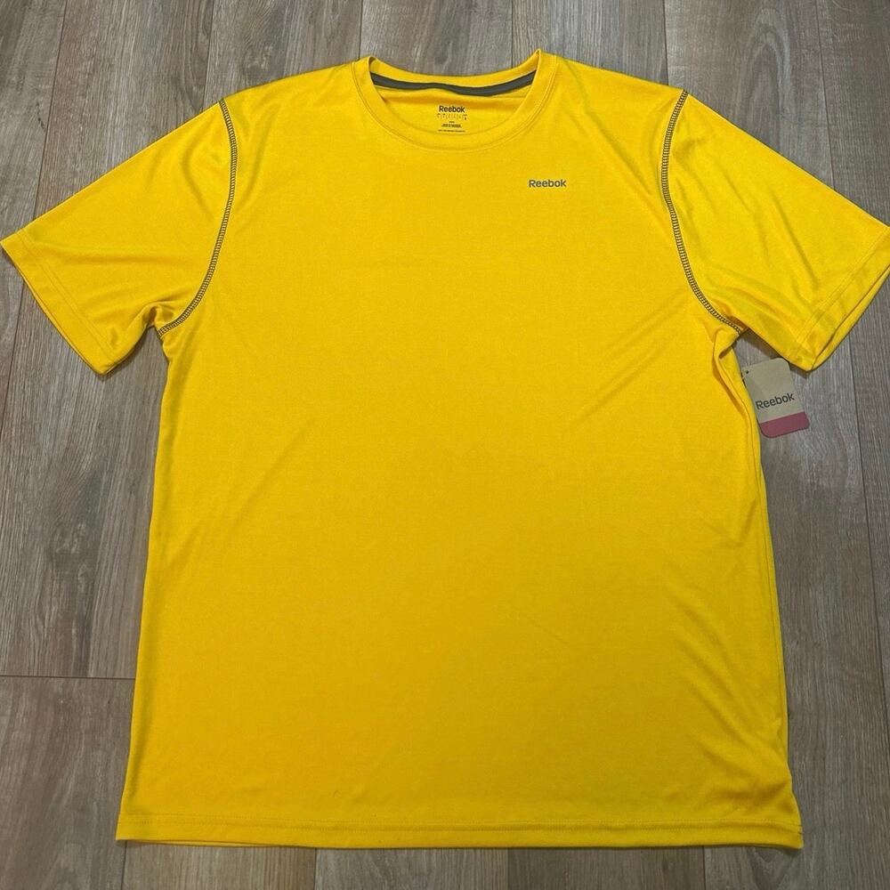Reebok Men's Short Sleeve Crewneck Training Tech T-Shirt yellow Size Lg NWT